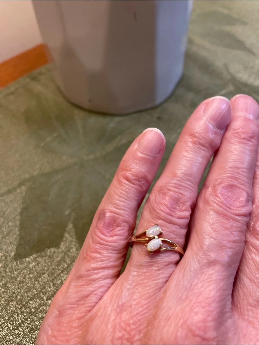 Opal Double Stone 14 K GE. EUC